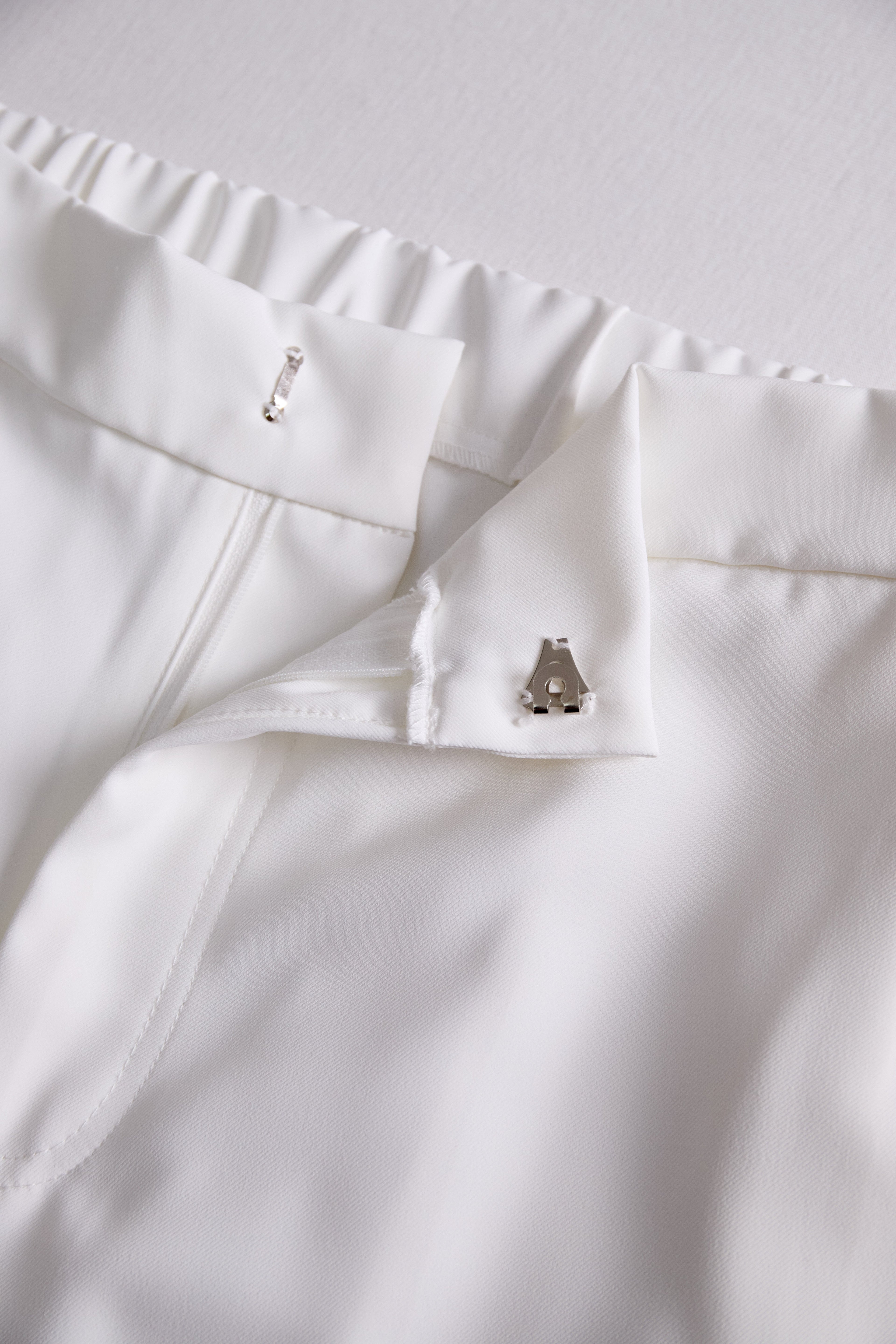 Pantaloni Donna Bianchi a Vita Alta a Gamba Larga